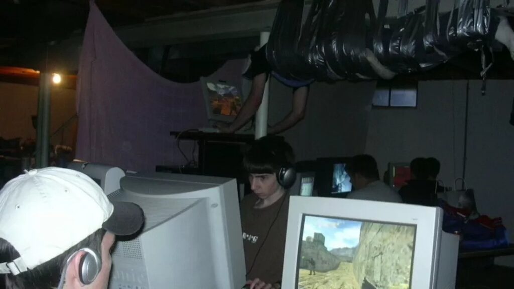 LAN party multiplayer gaming classic photo