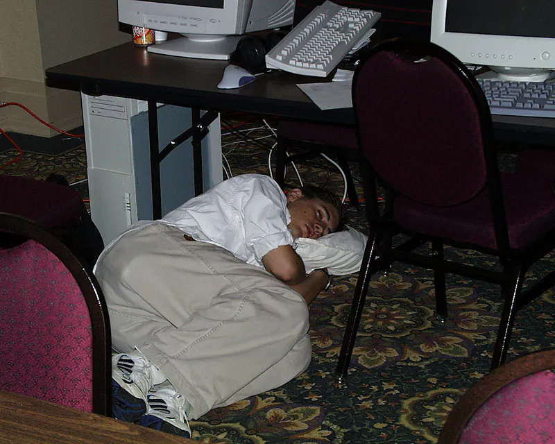 LAN party multiplayer gaming classic photo