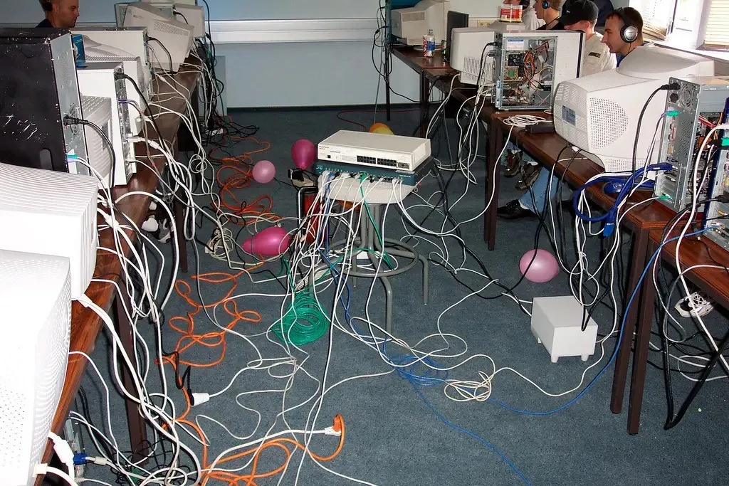 LAN party multiplayer gaming classic photo