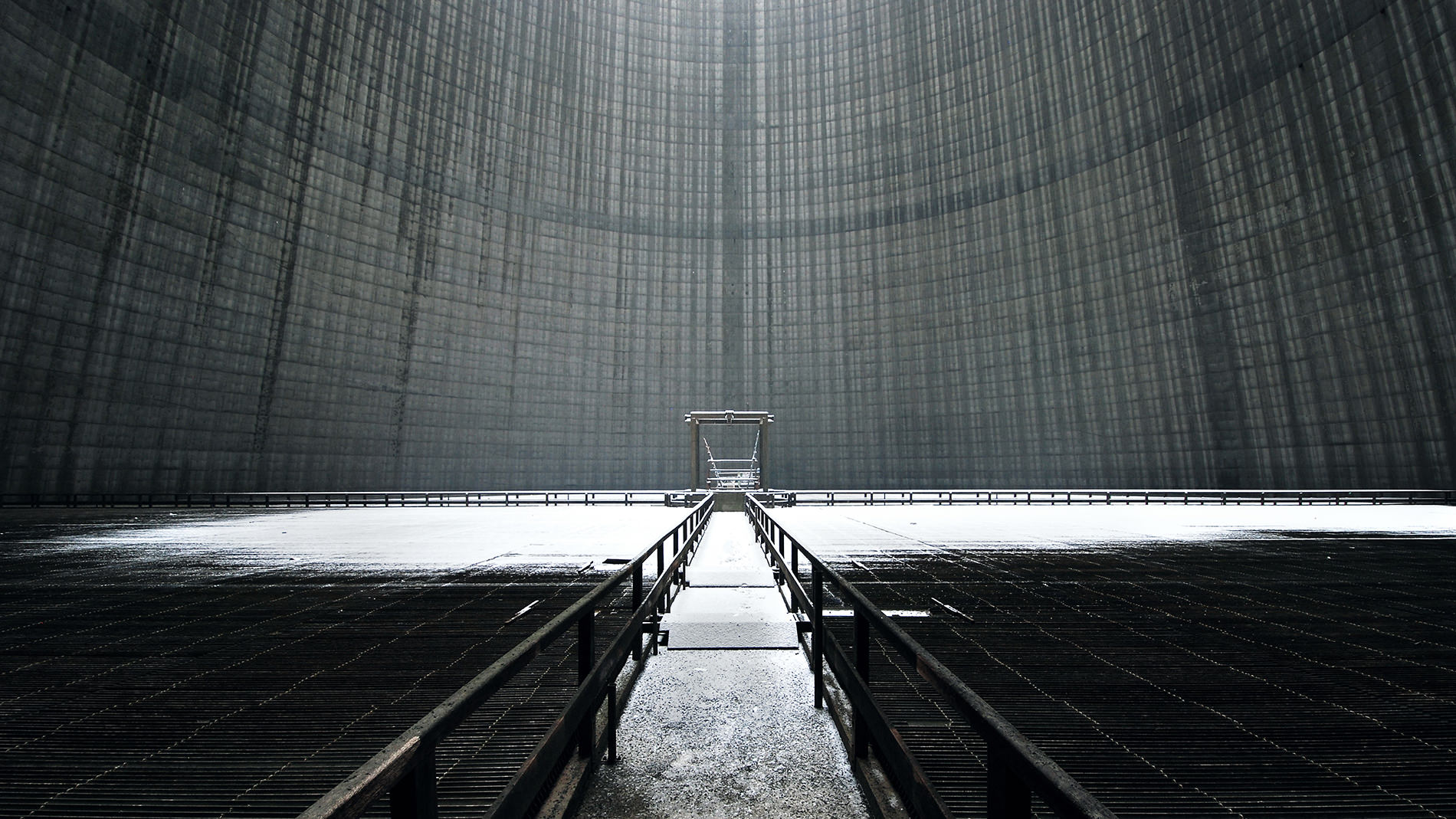 From Nuclear Power to Brutal Silence: Reginald Van de Velde’s Haunting Photographs of Abandoned Cooling Towers