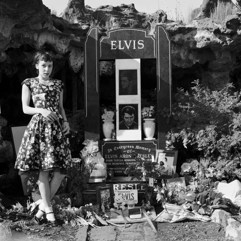 Polixeni Papapetrou, Elvis Presley Memorial in Australia