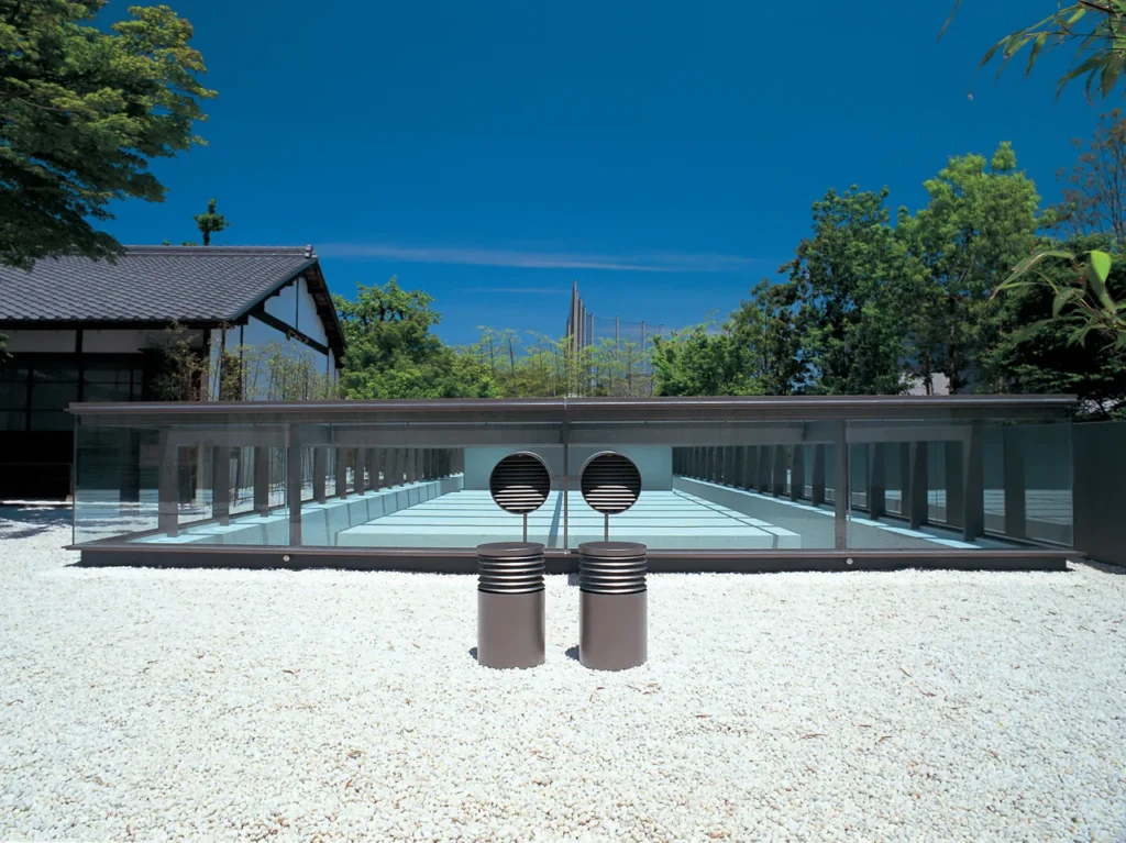 Kyoto Glass Temple designed by Takashi Yamaguchi