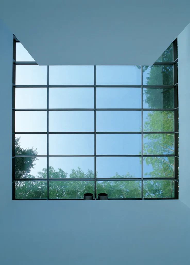 Kyoto Glass Temple designed by Takashi Yamaguchi